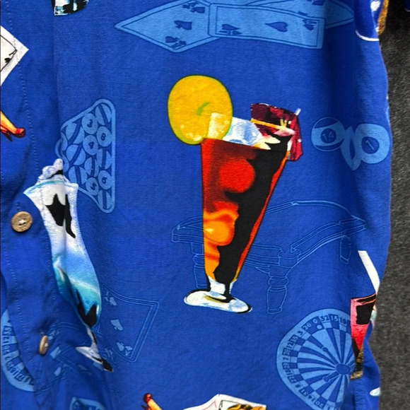 Vibrant Blue Casual Button Down Shirt with Tropical Print - Picture 3 of 5